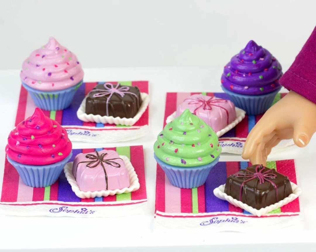 TeamsonUS Sophia's Cupcakes & Petit Fours Dessert Set For 18" Dolls