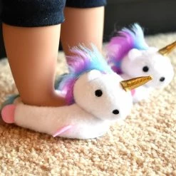 TeamsonUS Kids Sophia's Unicorn Slippers With Rainbow Hair For 18