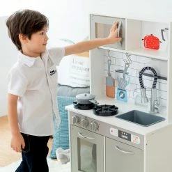 TeamsonUS Teamson Kids - Little Chef Valencia Classic Play Kitchen - Grey