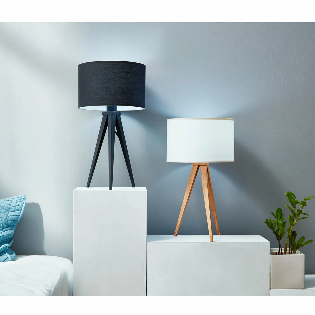 TeamsonUS Teamson Home Romanza 20.07" Postmodern Tripod Table Lamp With Drum Shade, Natural/White