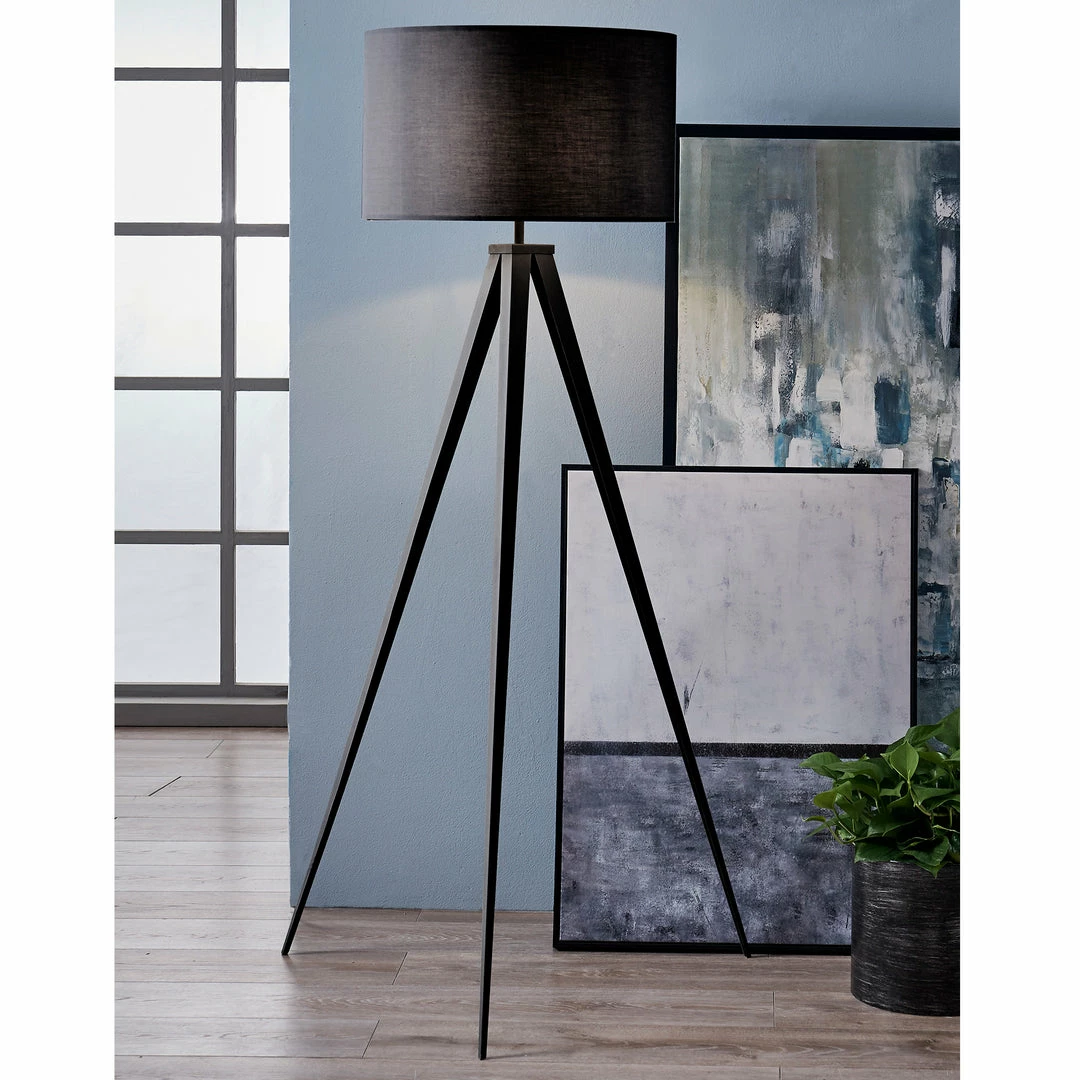 TeamsonUS Teamson Home Romanza 60" Postmodern Tripod Floor Lamp With Drum Shade, Matte Black